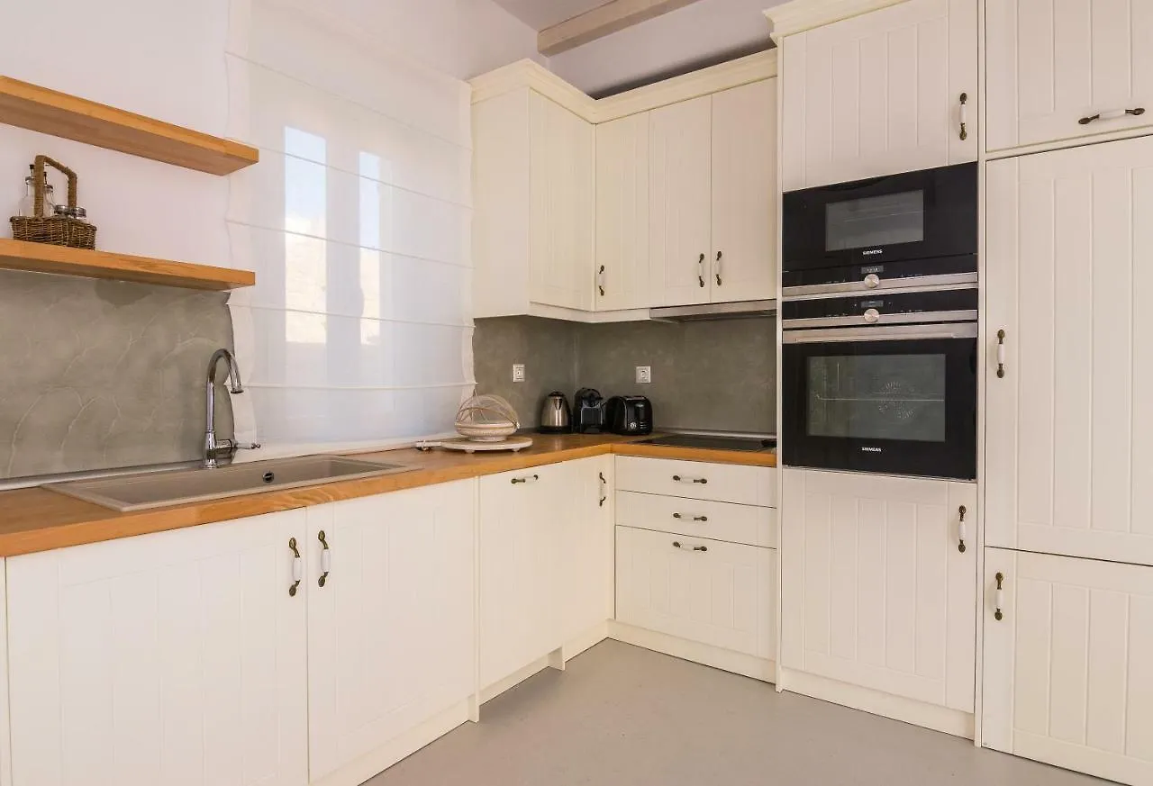 Eden View Suites & Villas Platis Yialos Appart hôtel